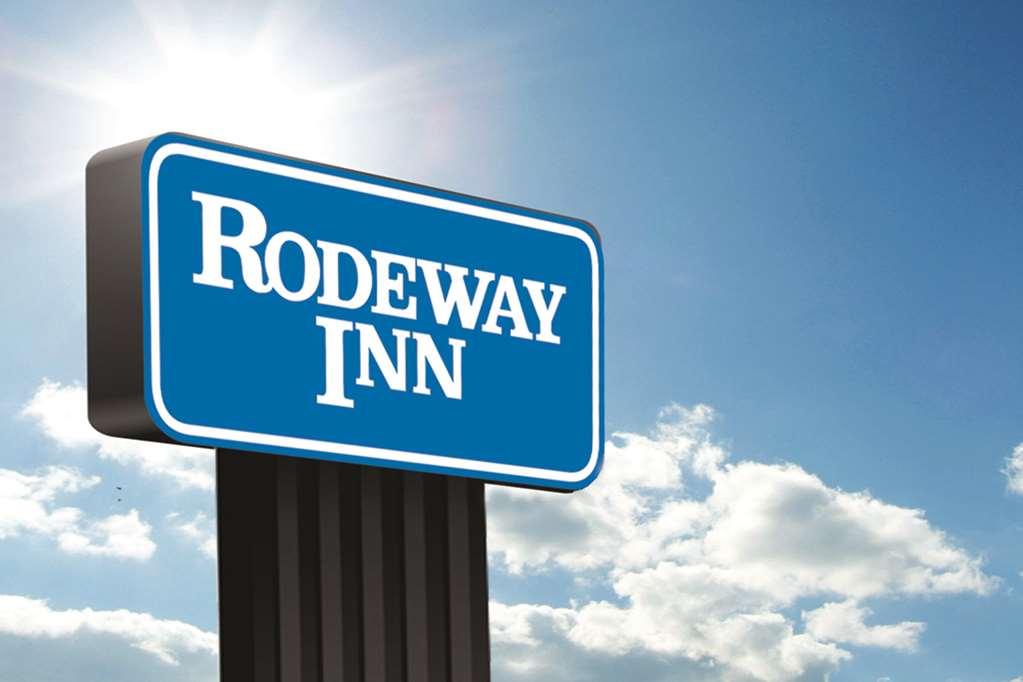 Rodeway Inn Sun City Center Εξωτερικό φωτογραφία
